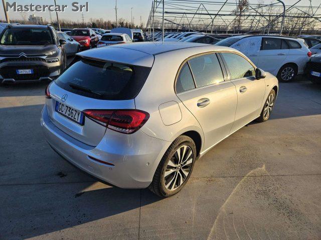 MERCEDES-BENZ A 250 e eq-power Business Extra auto - GC736ZY