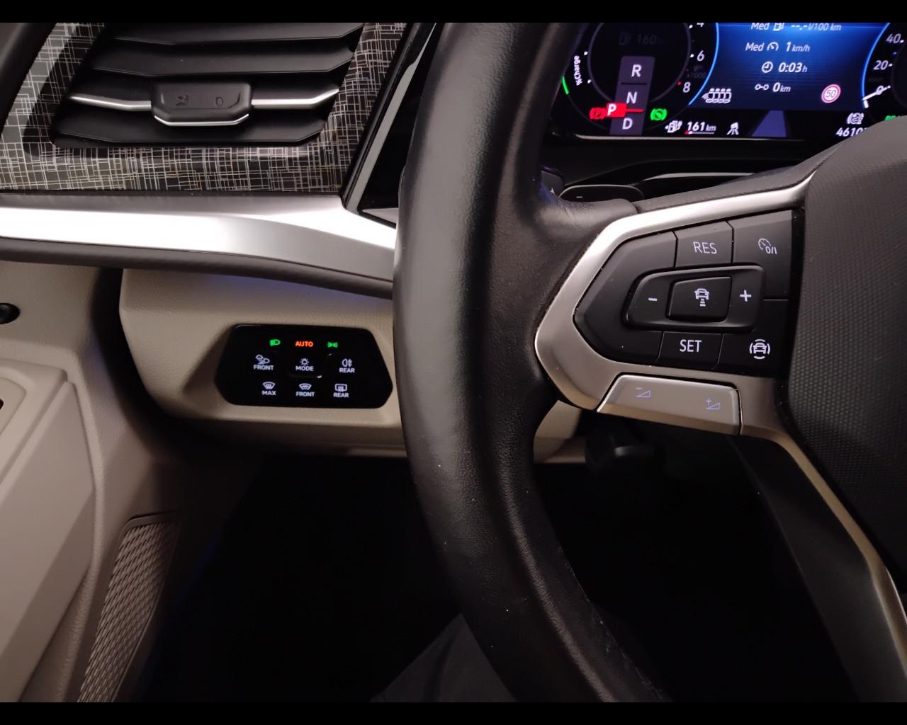 VOLKSWAGEN Multivan T7 - Multivan 1.4 tsi eh Style dsg 7p.ti