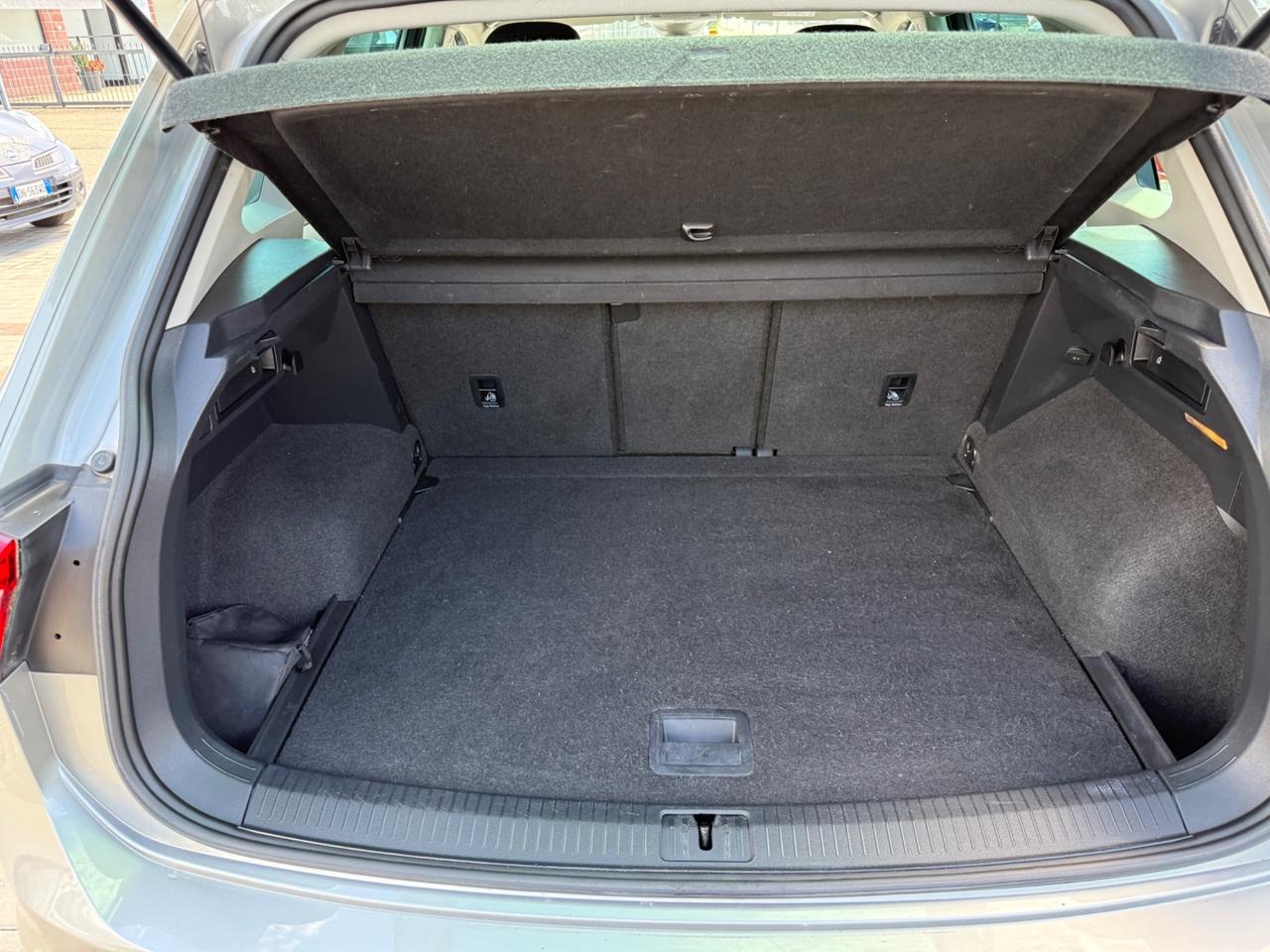 Volkswagen Tiguan 2.0 TDI DSG R-LINE EXTERIOR PACK 150CV DSG