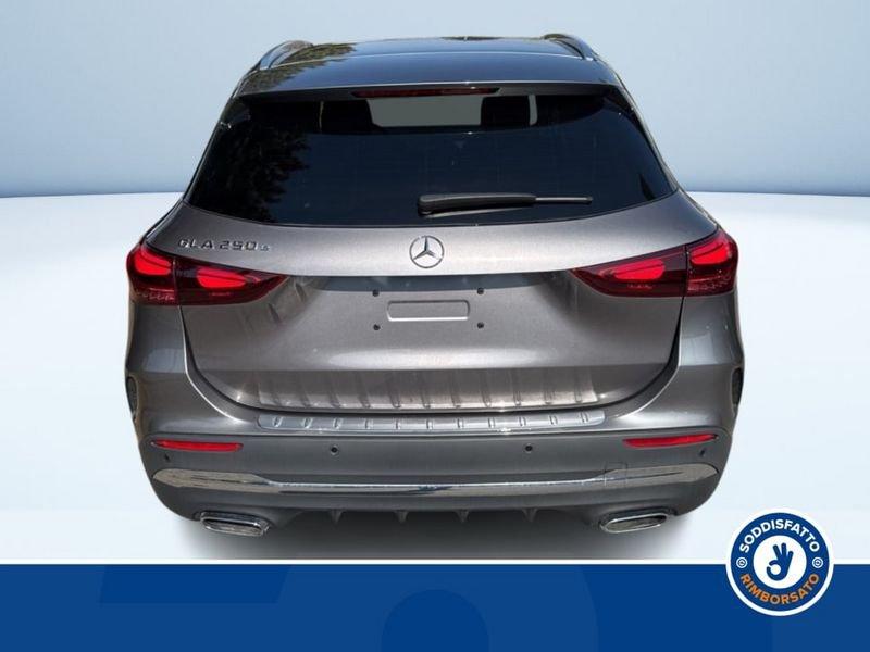 Mercedes-Benz GLA 250 E PLUG-IN HYBRID AUTOMATIC AMG line ADVANCED PLUS