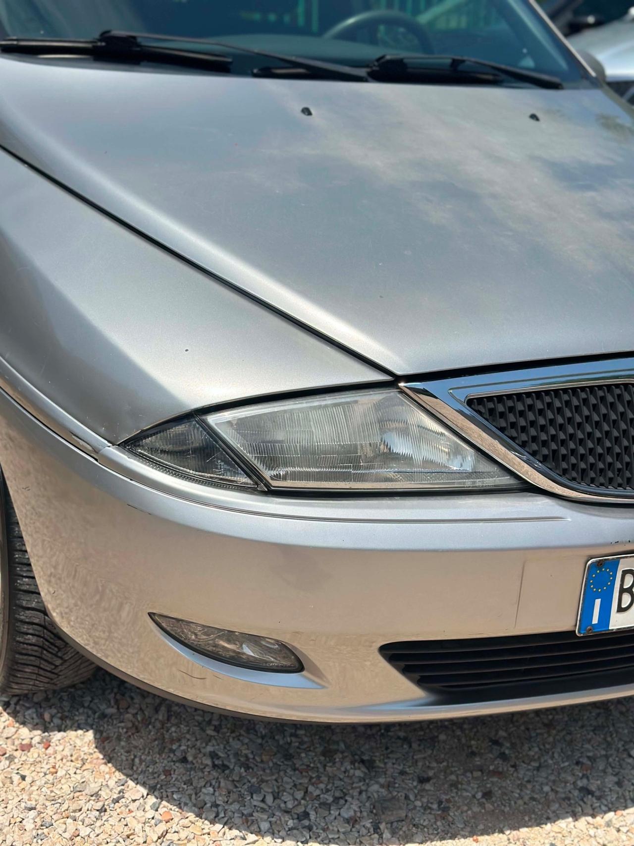 Lancia YPSILON 1.2 KMCERT NEOPAT