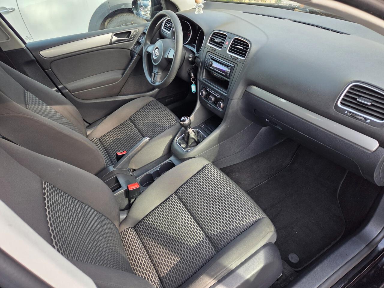 Volkswagen Golf Business 1.6 TDI 5p. Highline - 2013