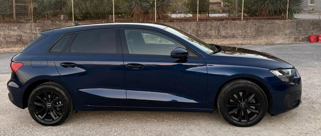 Audi A3 SPB 35 TDI S tronic BLACK