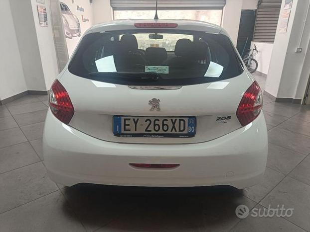 Peugeot 208 1.4 VTi 95 CV 5p. GPL MOTORE NUOVO