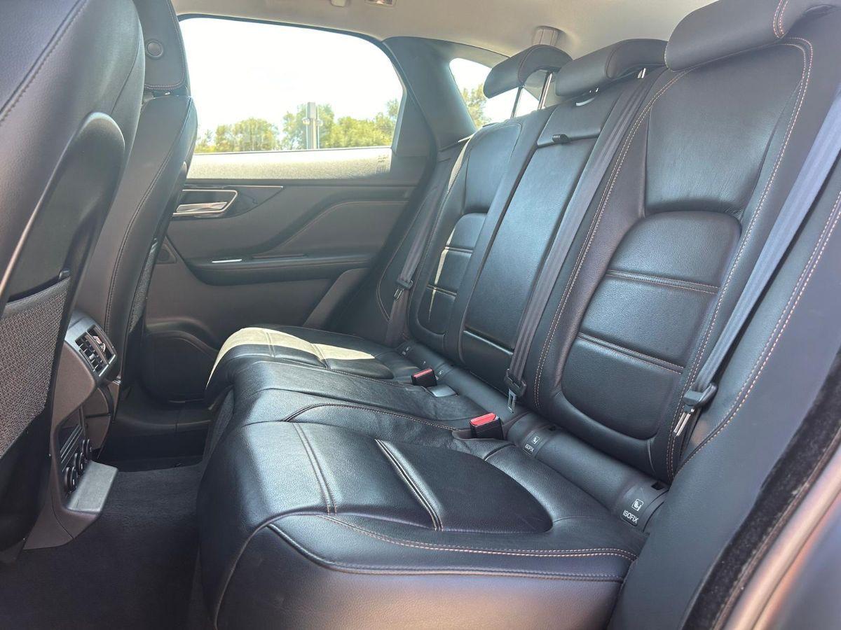 JAGUAR - F-Pace - 2.0d 180 CV AWD aut. Prestige