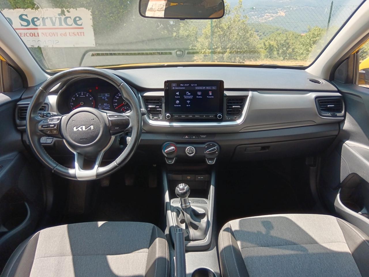 Kia Stonic 1.2 DPI 84CV RETROCAMERA CARPLAY