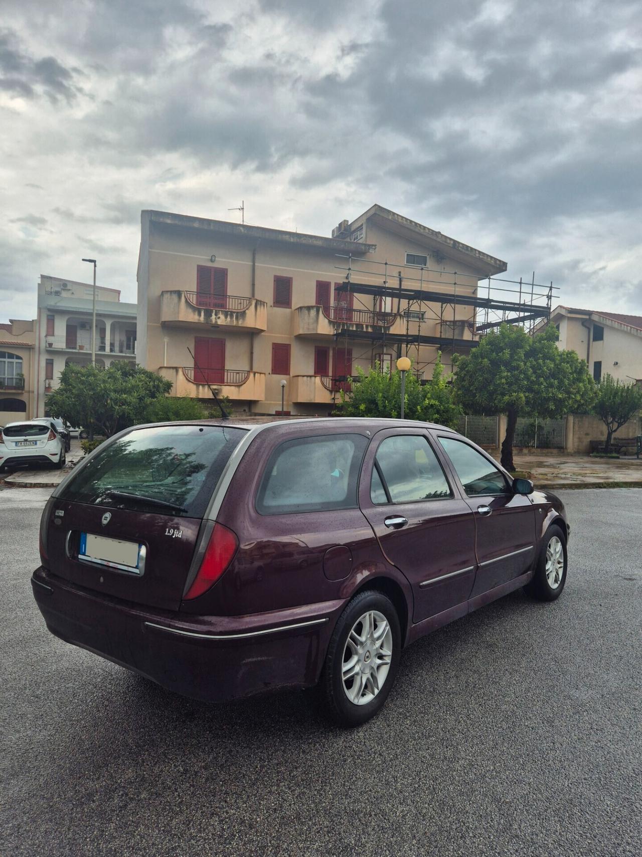 Lancia Lybra 1.9 JTD cat Station Wagon LX