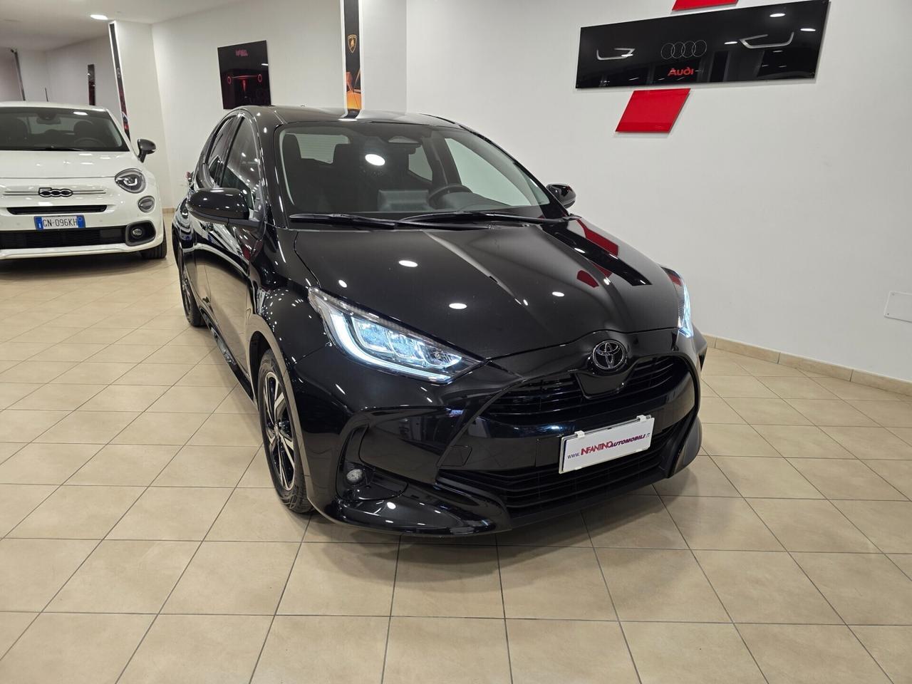 Toyota Yaris 1.5 Hybrid 5 porte Trend