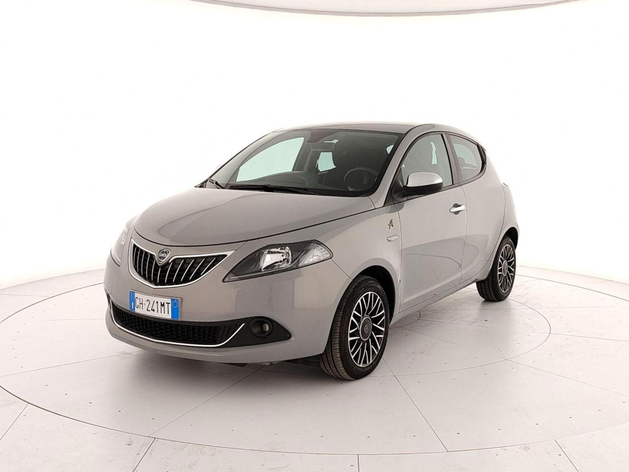 Lancia Ypsilon 1.0 FireFly 5 porte S&S Hybrid Ecochic A. Ferretti