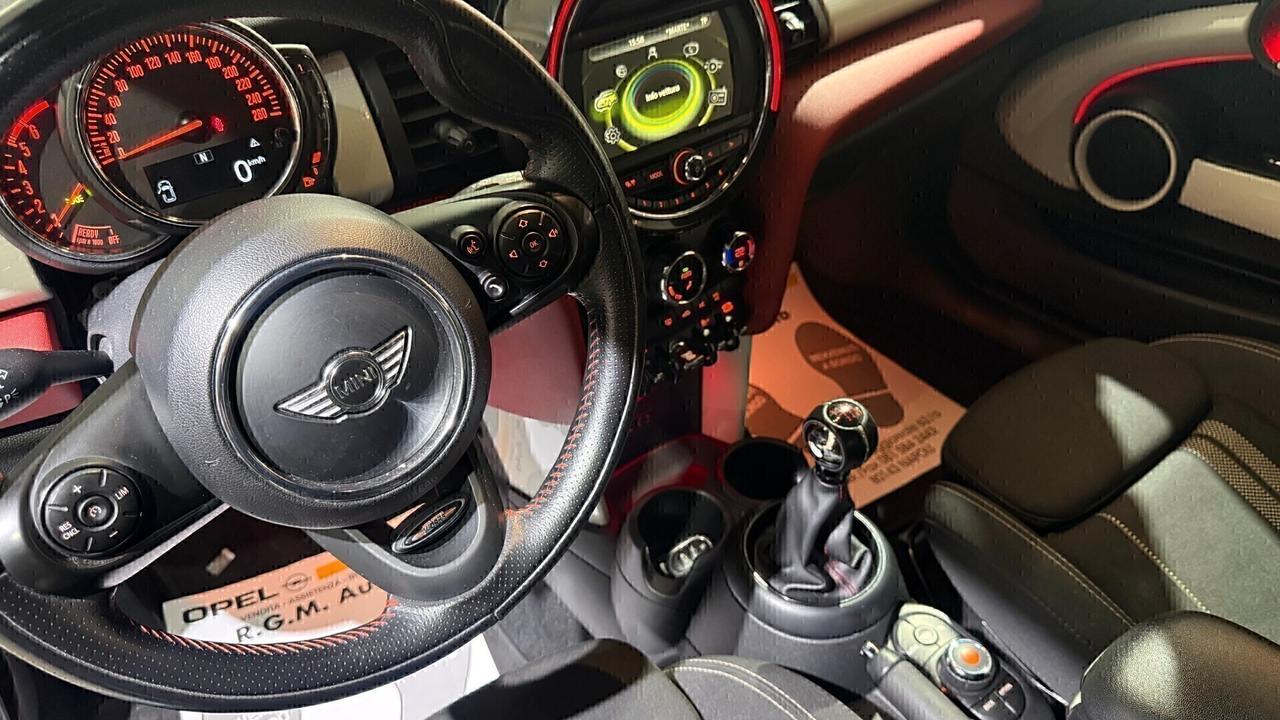 Mini Cooper D 116CV ALLESTIMENTO JOHN WORKS