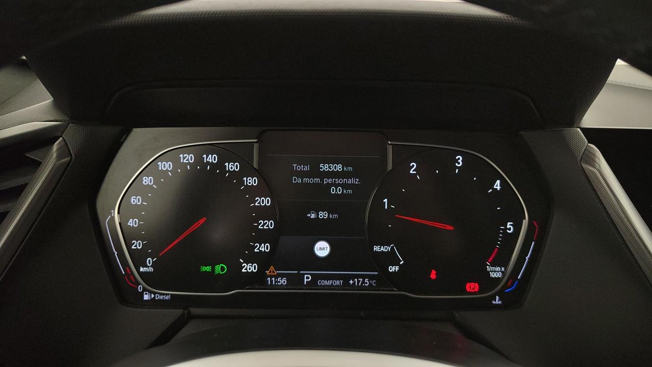 BMW Serie 1 F40 - 118d Msport auto