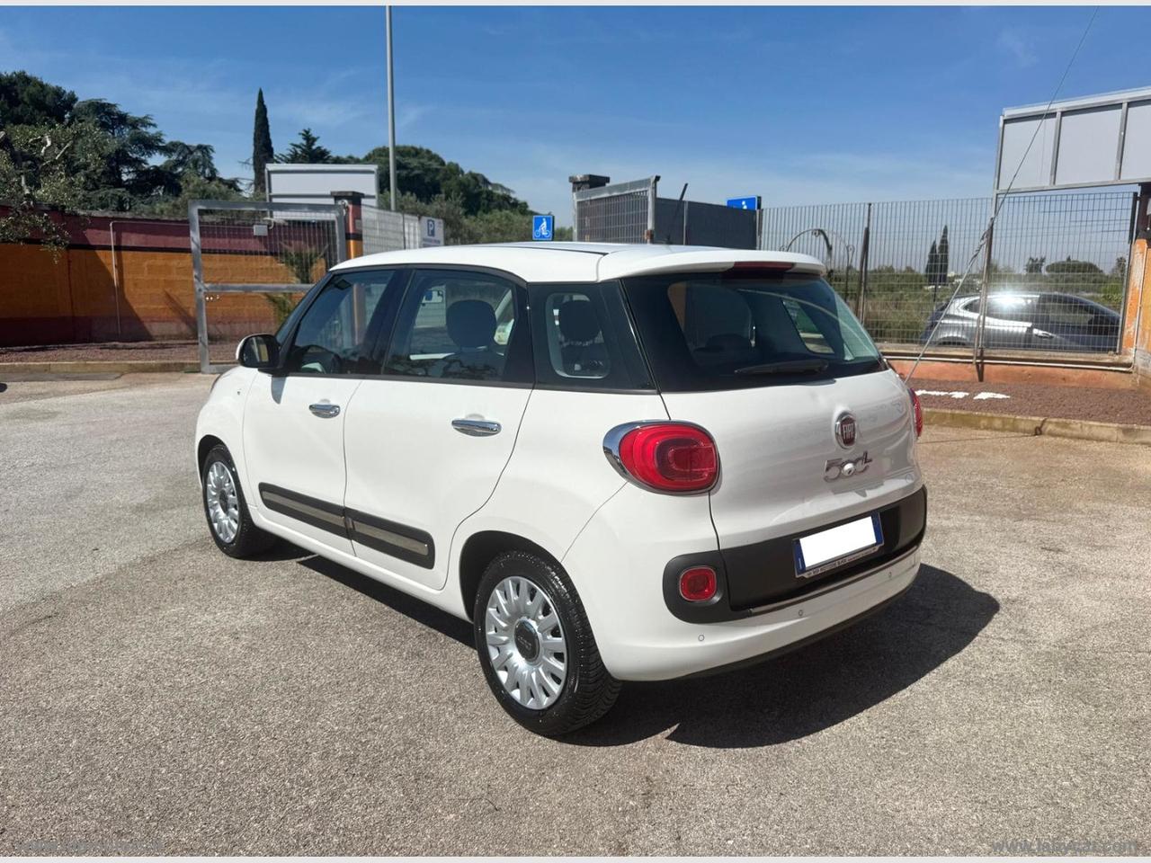 FIAT 500L BUSINESS 1.6 MJ 120CV AUTOCARRO