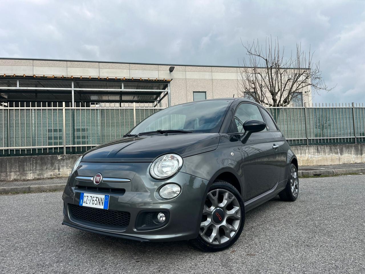 Fiat 500 1.2 BENZ SERIE SPECIALE GQ