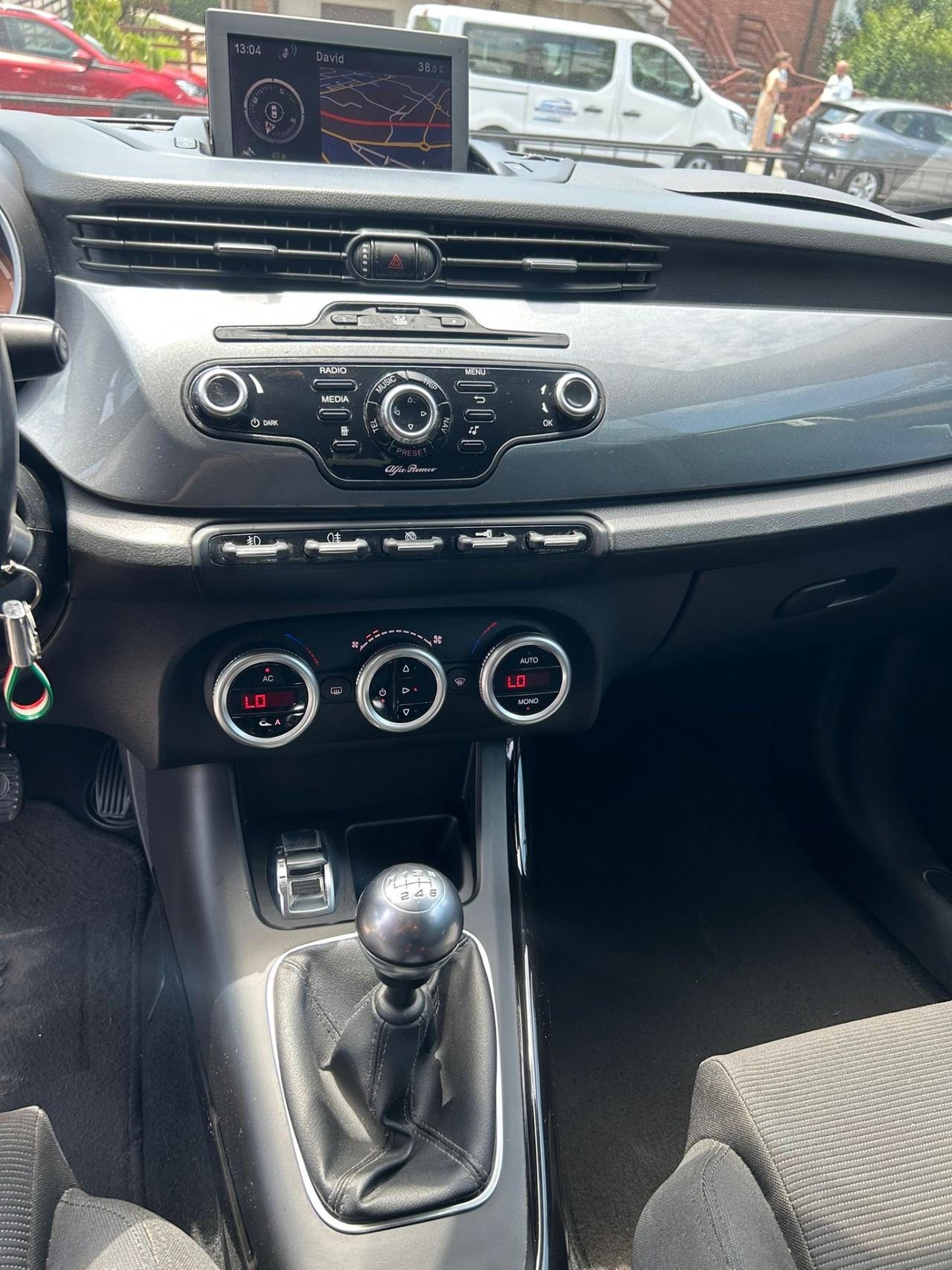 Alfa Romeo Giulietta 2.0 JTDm-2 150 CV Exclusive