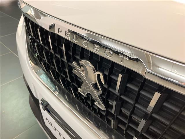 PEUGEOT 2008 1.2 PureTech Turbo 110cv Allure S&S my16