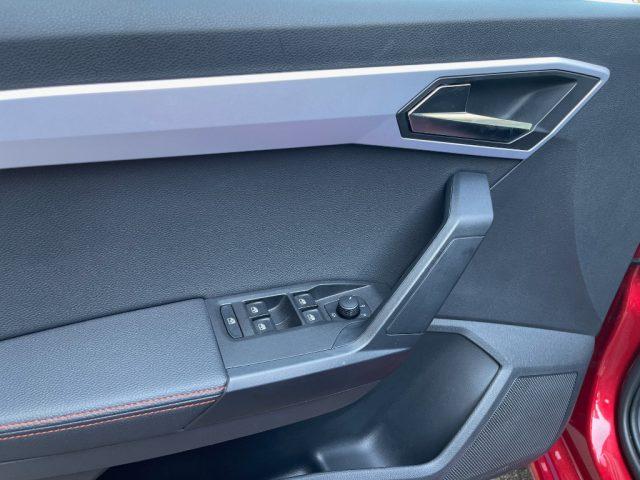 SEAT Ibiza 1.0 FR 95CV APPLE CARPLAY ANDROID AUTO UNIPROPR.