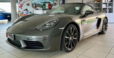 PORSCHE 718 Spyder Boxster 2.0