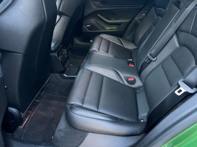 PORSCHE Taycan 4S Cross Turismo Battery Plus