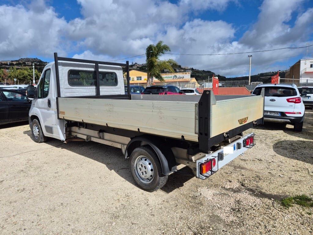 Fiat DUCATO 2.3 MJTD 130CV RIBALTABILE TRILATERALE