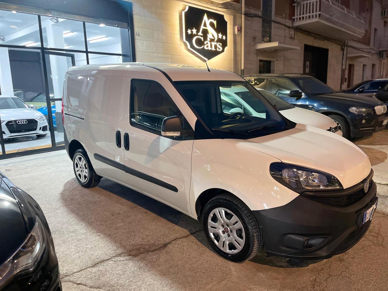 Fiat Doblo Doblò 1.6 MJT 90CV S&S PC-TN Cargo Lounge