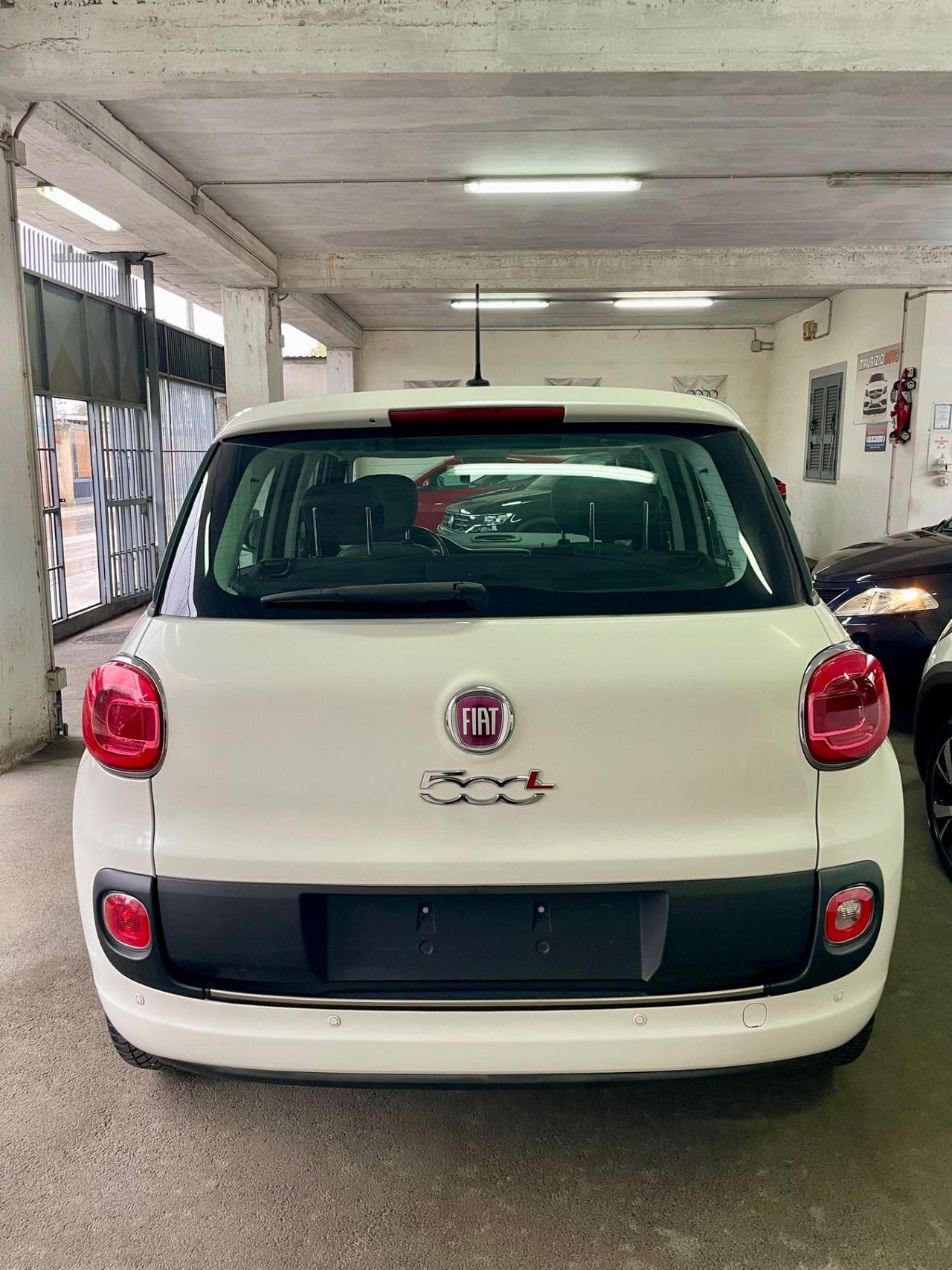 Fiat 500L 1.6 Multijet 105 CV Lounge tetto nav sensori ecc dal nord