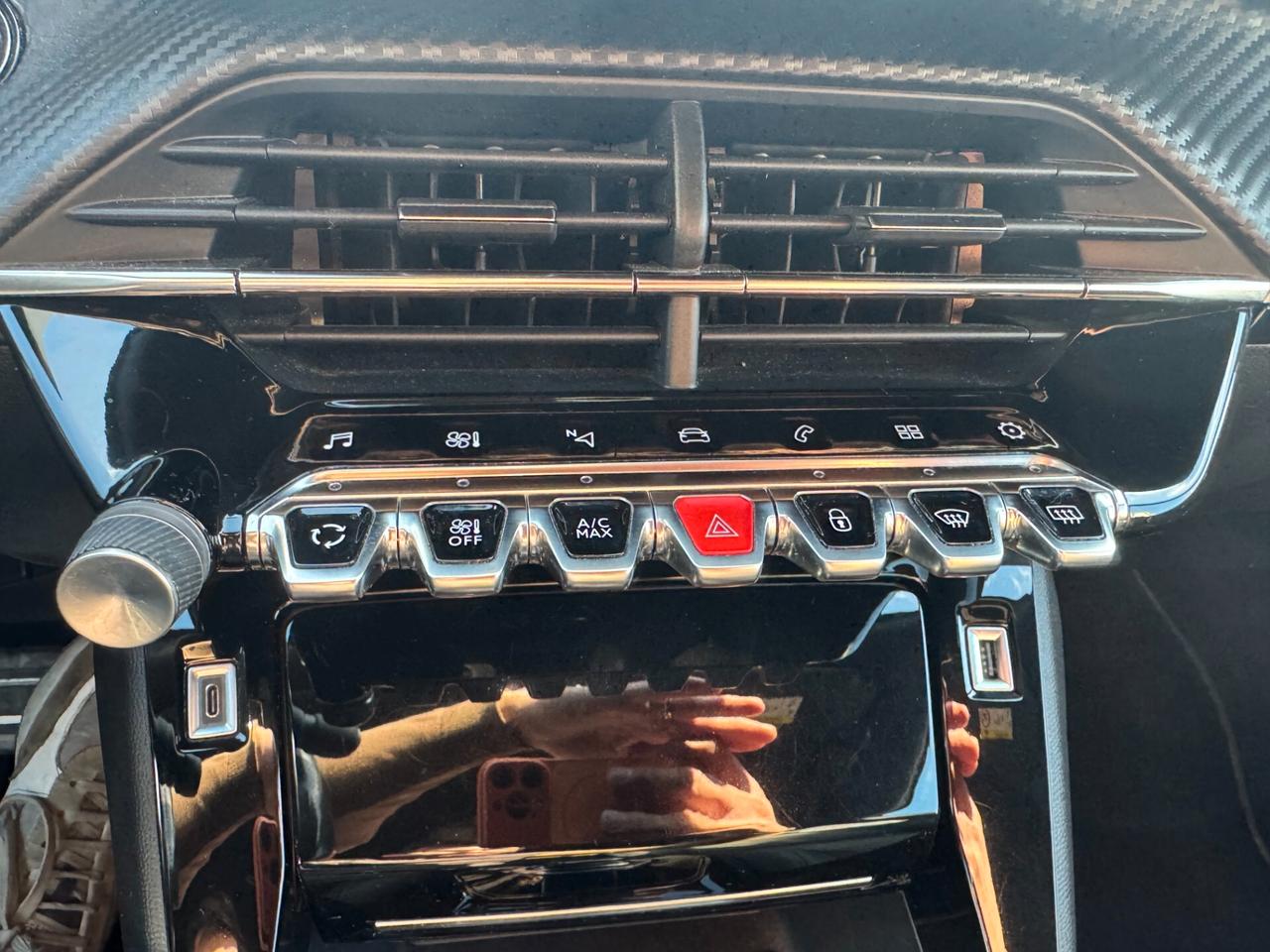 99000km Peugeot 2008 BlueHDi 130 EAT8 GT Line 2020