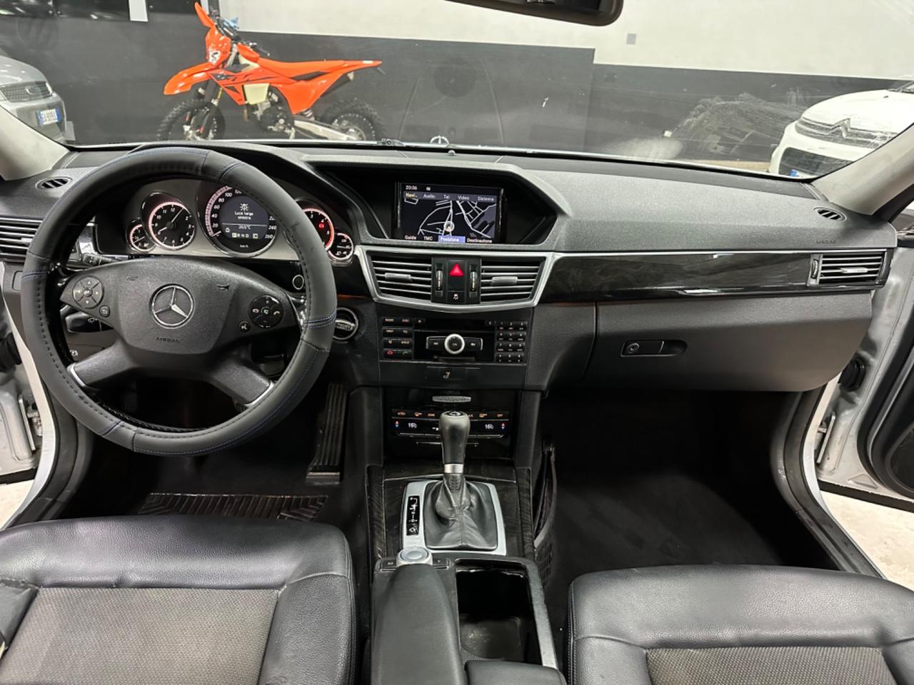 Mercedes-benz E 250 CDI Avantgarde AUTOM 2009