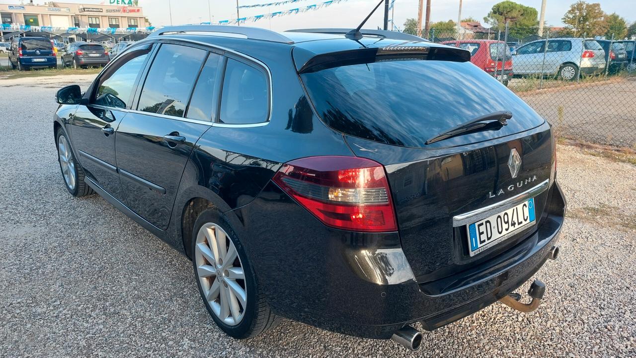 Renault Laguna 2.0 dCi 150CV SporTour Nav