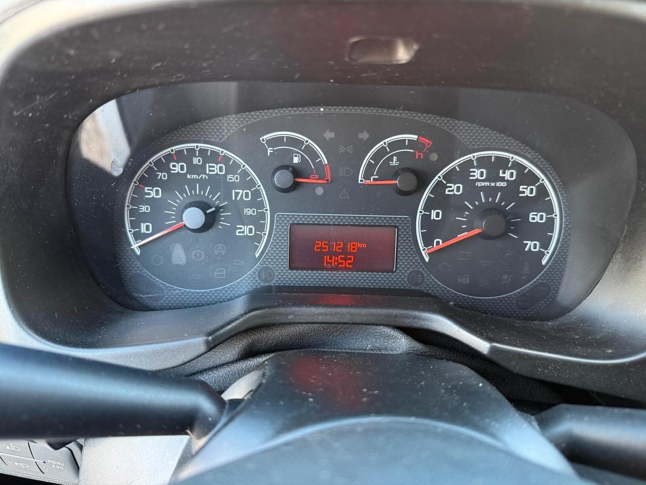 Fiat Qubo 1.3 MJT 95 CV Trekking