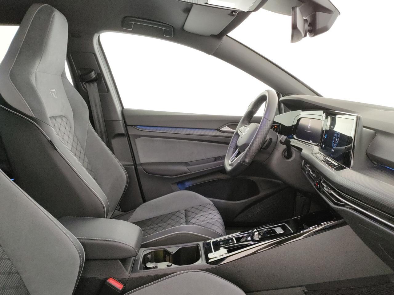 Volkswagen Golf 2.0 tdi r-line 150cv dsg