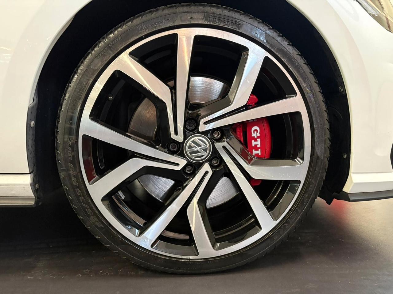 Volkswagen Golf GTI Performance 2.0 245 CV TSI DSG Tetto Full