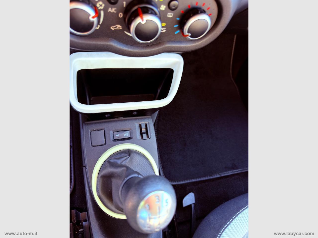 RENAULT Twingo SCe Lovely