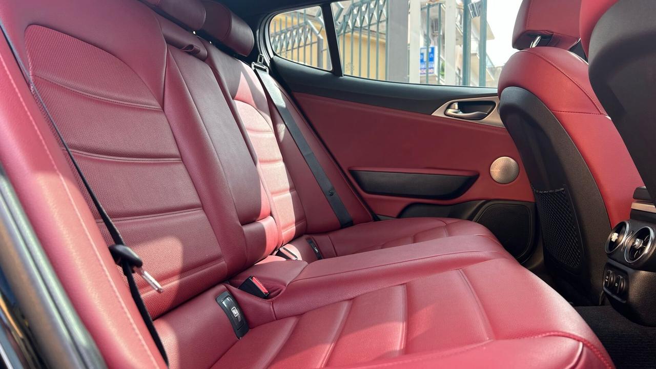 Kia Stinger 2.2 CRDi AWD AT8 GT Line Tetto Apribile*km 51.000