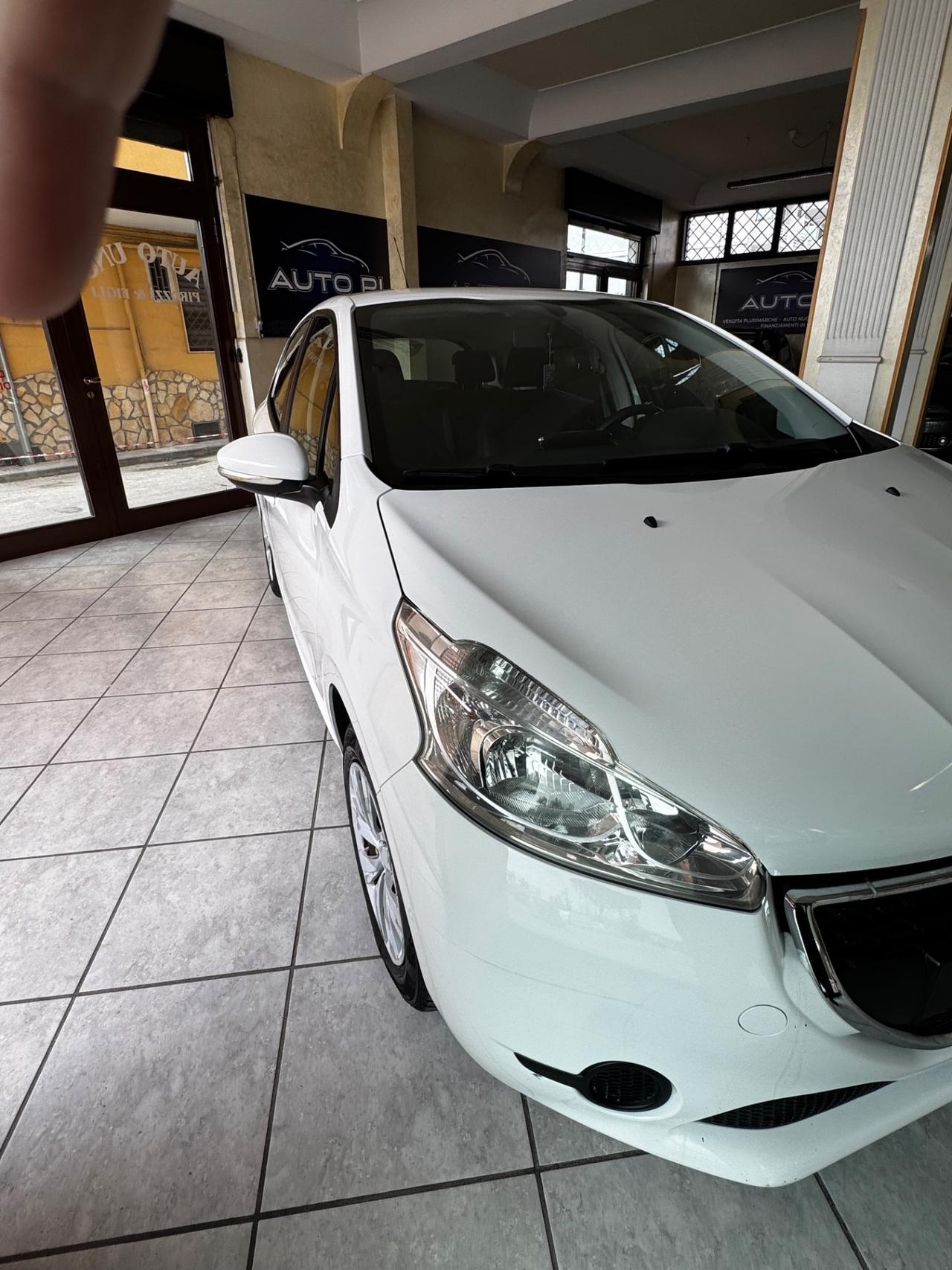 Peugeot 208 1.4 HDi 68 CV 5 porte Active