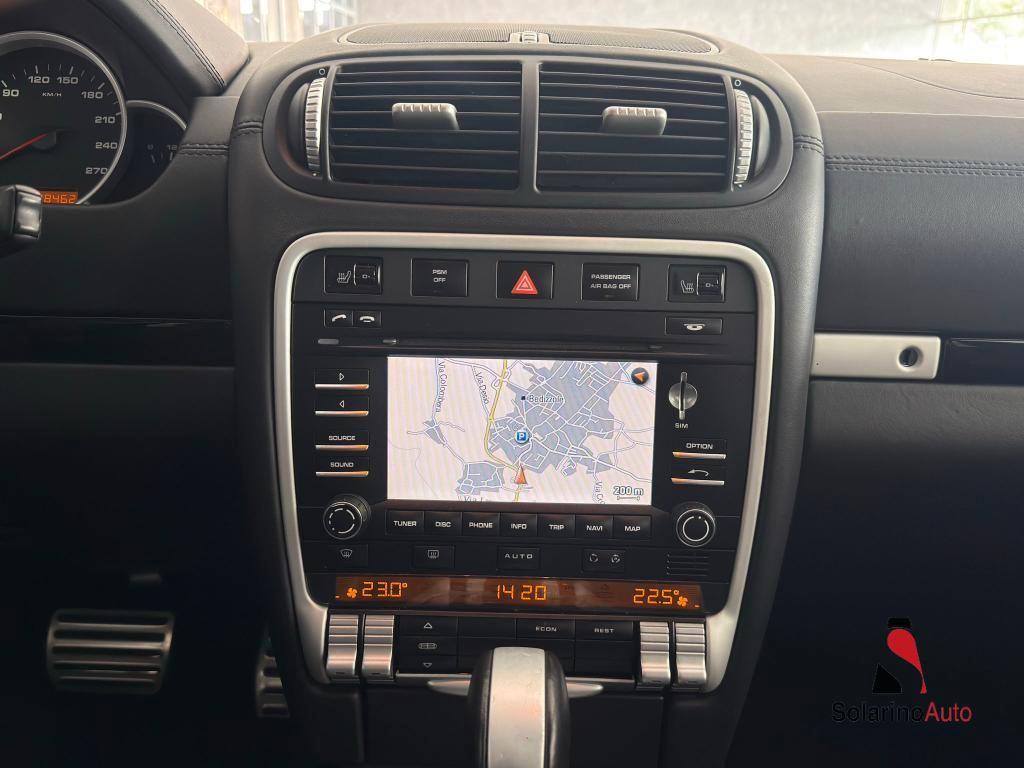 Porsche Cayenne 4.8 GTS