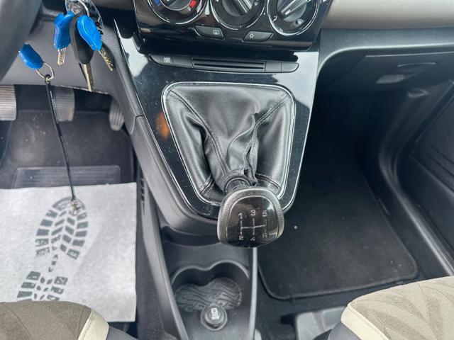 LANCIA Ypsilon 1.3 MJT 95 CV 5P. S&S Elefantino