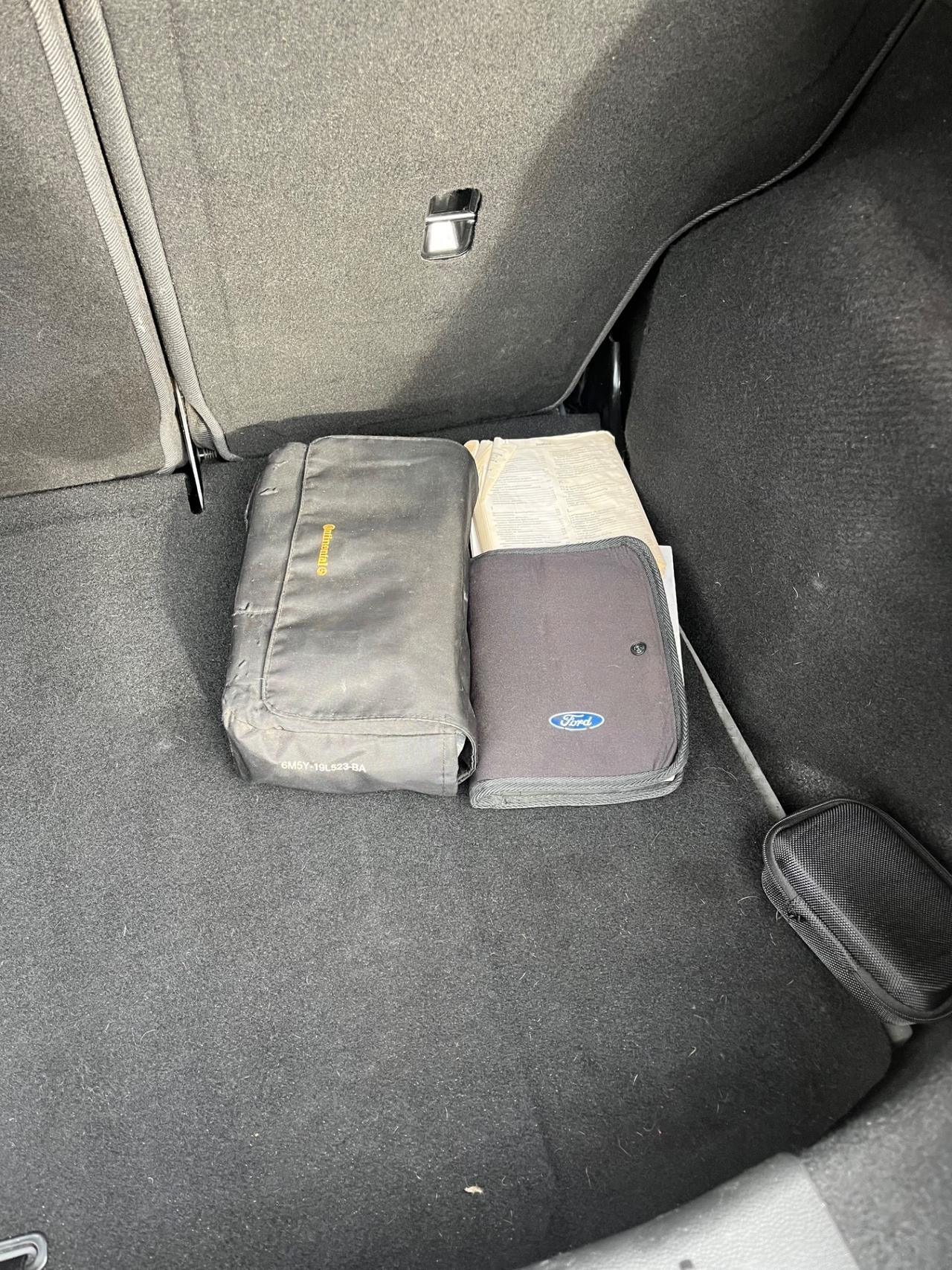 Ford Fiesta 1.4 5p. Bz.- GPL Titanium