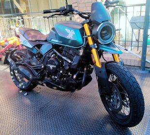 Scrambler - PERMUTO CON AUTO