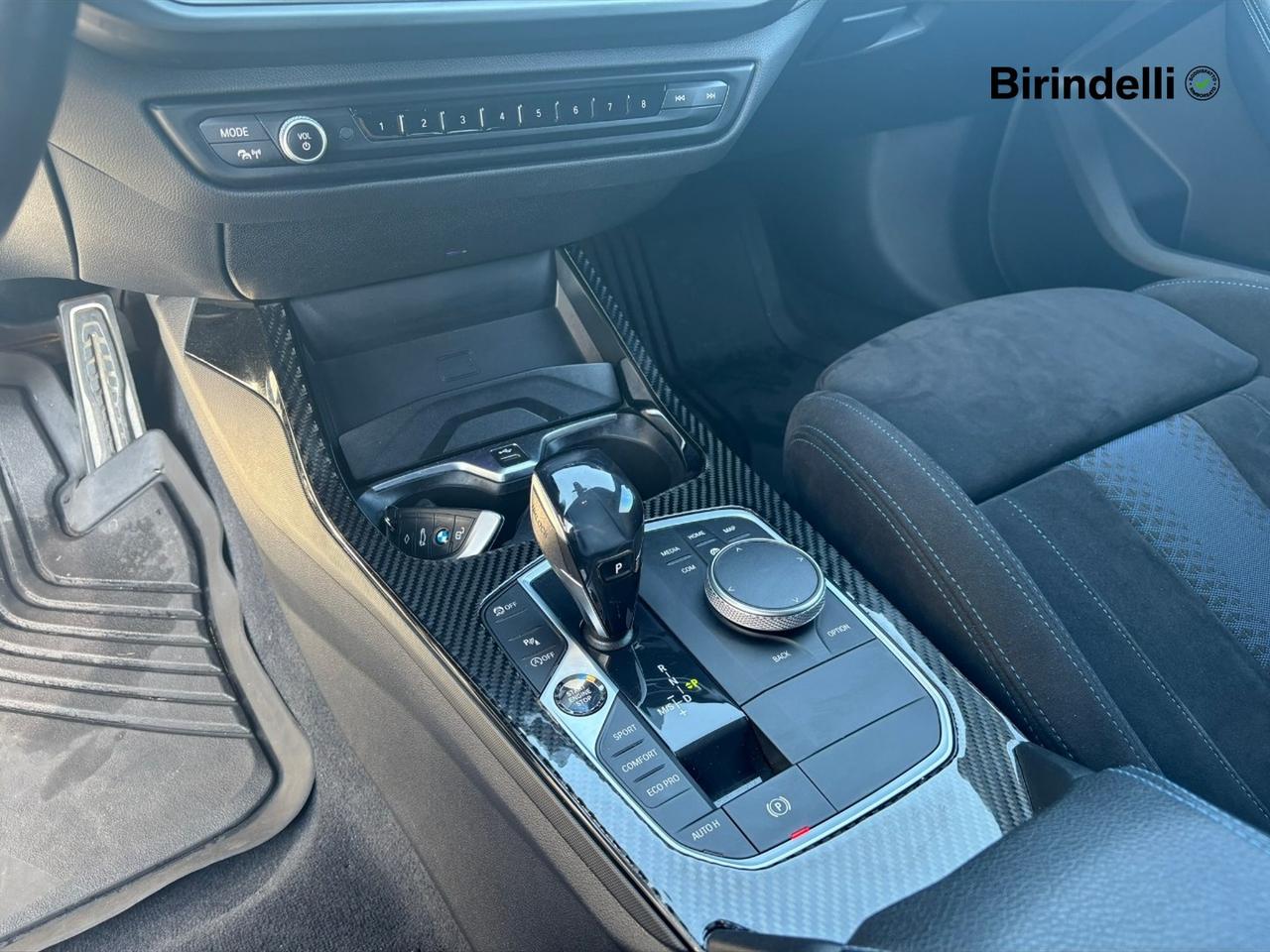 BMW Serie 1 (F40) - M 135i xDrive