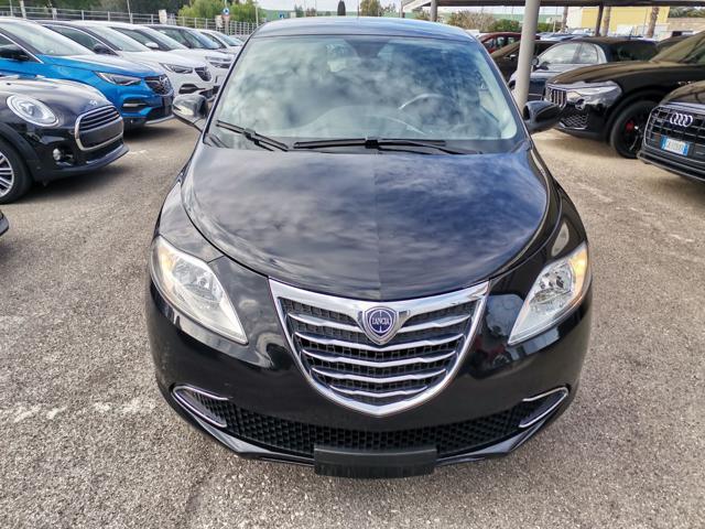 LANCIA Ypsilon 1.2 69 CV 5 porte Gold