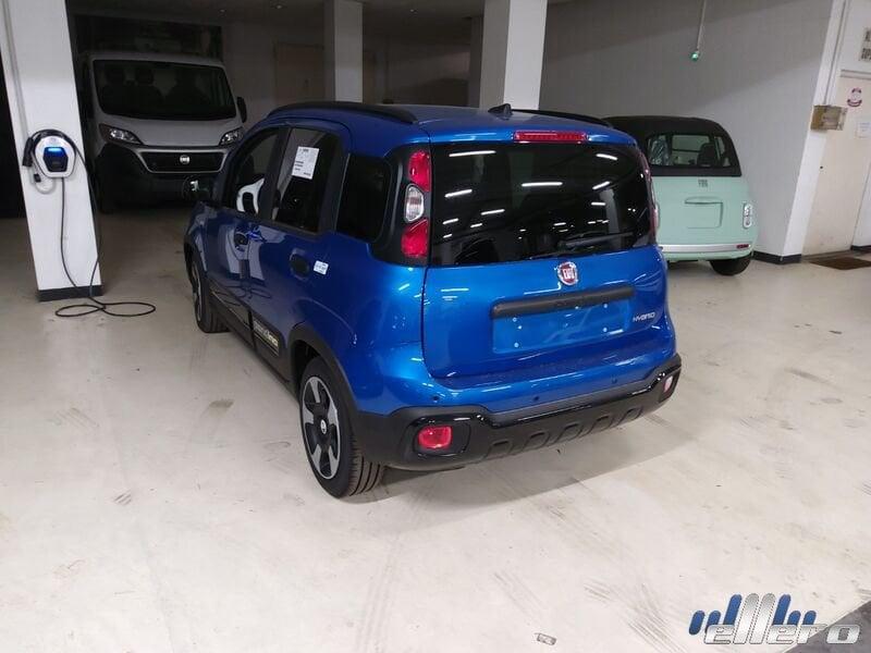 FIAT Pandina 1.0 65cv Hybrid CROSS
