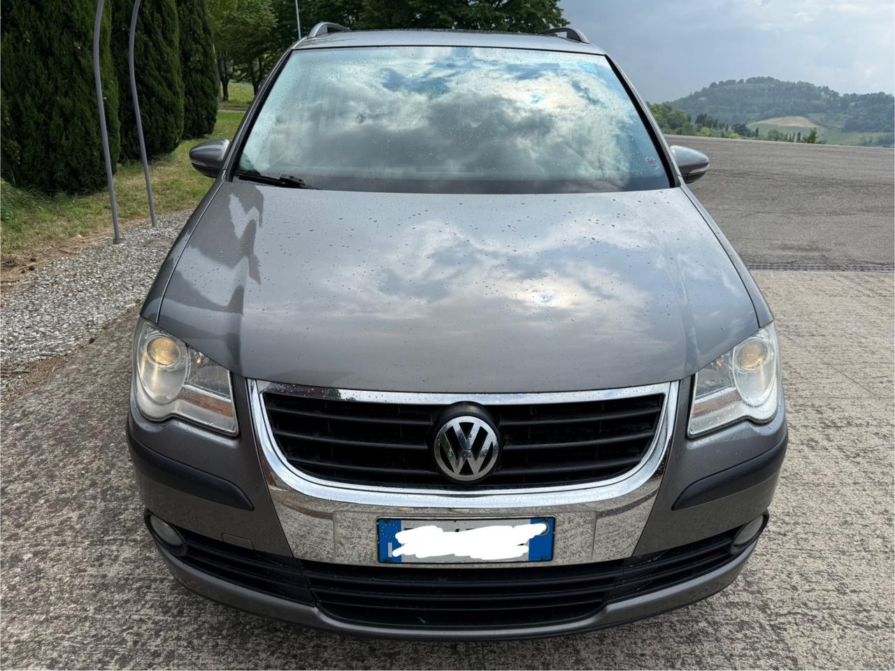 Volkswagen Touran 1.4 TSI DSG Highline EcoFuel