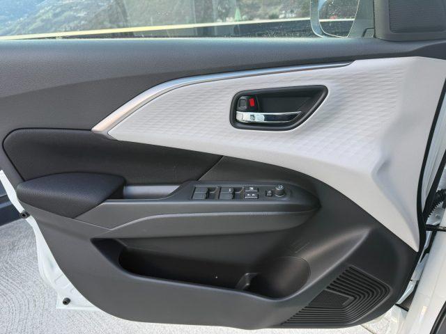 SUZUKI Swift 1.2 Hybrid 4WD AllGrip Top Navi DAB+ LED