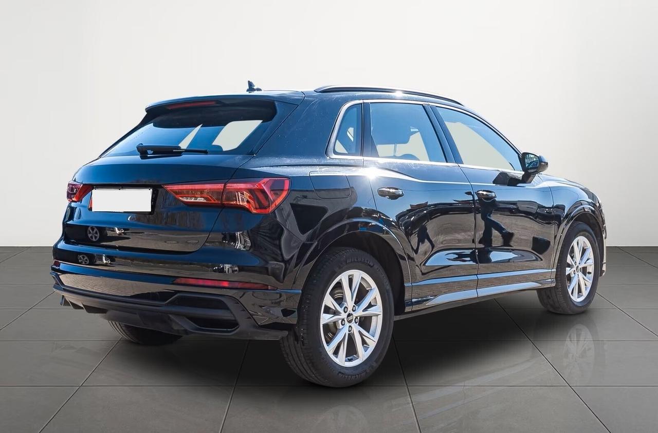 Audi Q3 35 TDI S line edition 150cv