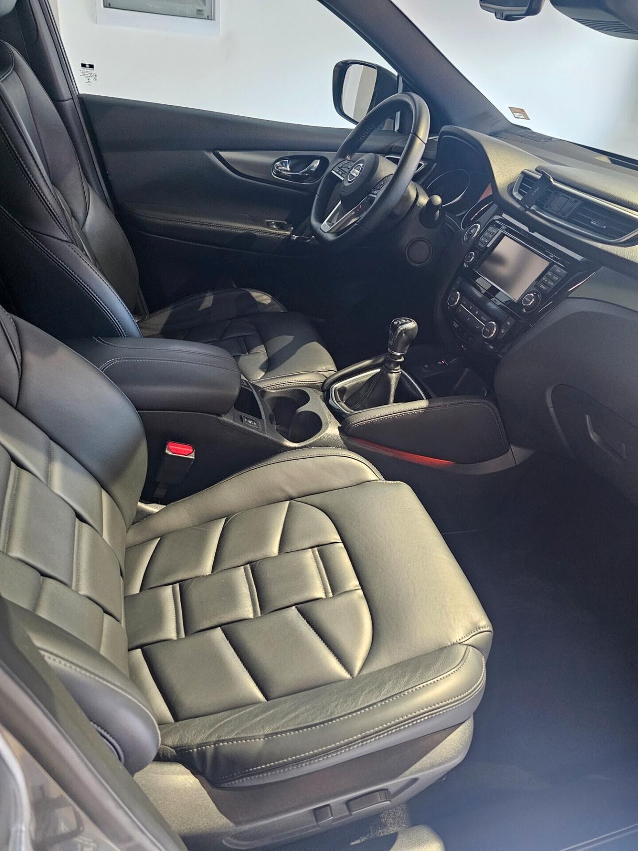 Nissan Qashqai 1.5 dCi N-Connecta