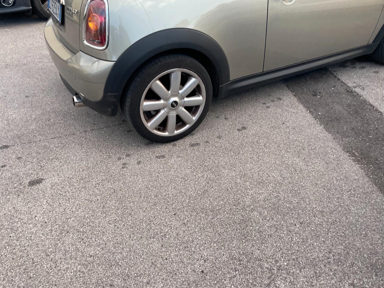 Mini 1.6 16V Cooper Pepper