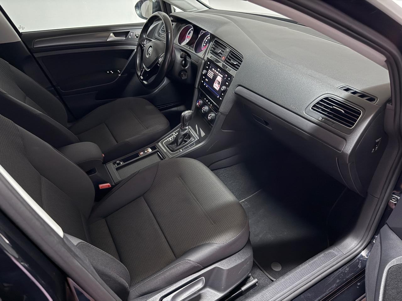 Volkswagen Golf 1.6 TDI 115CV DSG 5p. Business BlueMotion Technology