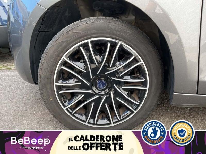 Lancia Ypsilon 1.2 GOLD 69CV MY16