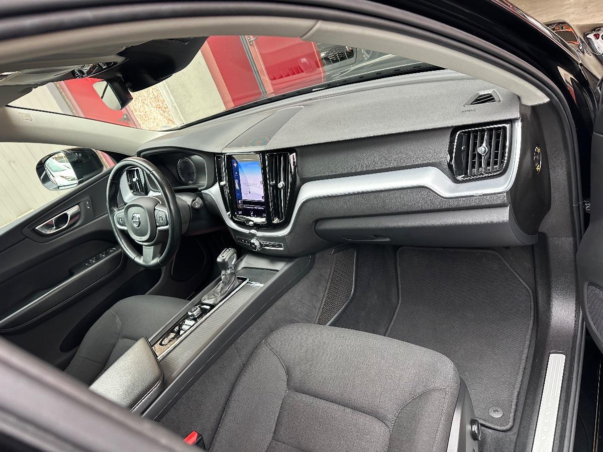 VOLVO - XC60 - D4 Geartronic Momentum Pro