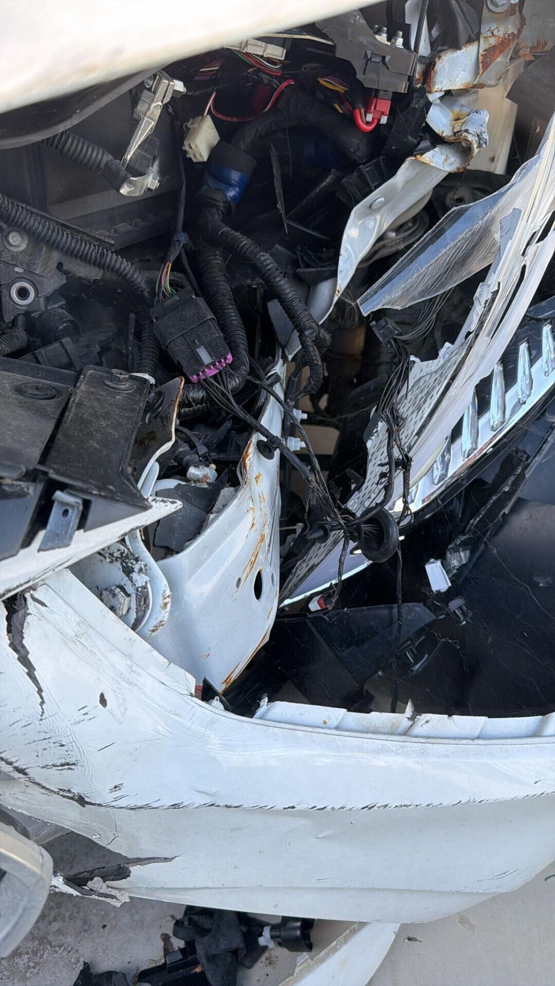 Mg ZS 1.5 VTi-tech Luxury INCIDENTATA